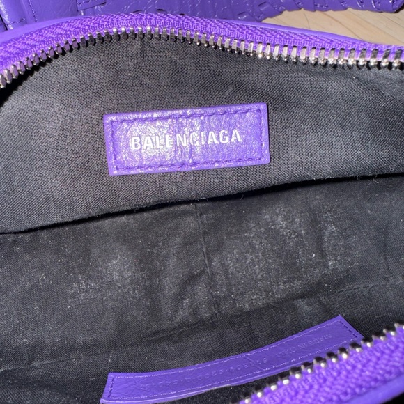 Authentic balenciaga XS Le Cagole leather shoulder bag - Picture 8 of 8